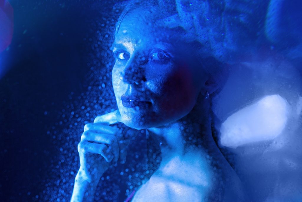 Régression dans les vies antérieures et contact avec les défunts : exploration profonde avec l’hypnose spirituelle